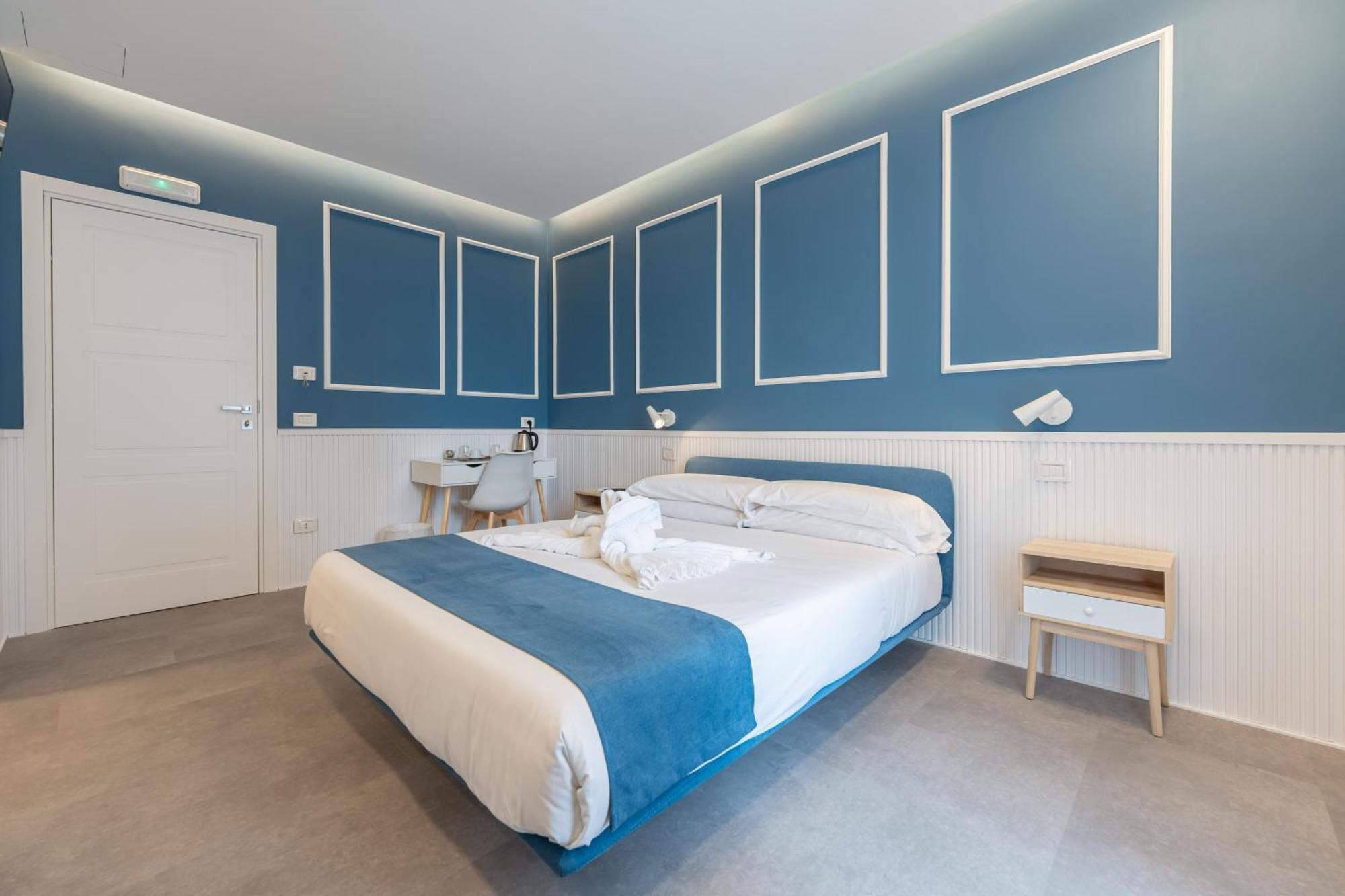 Toledo Mill Relais Naples